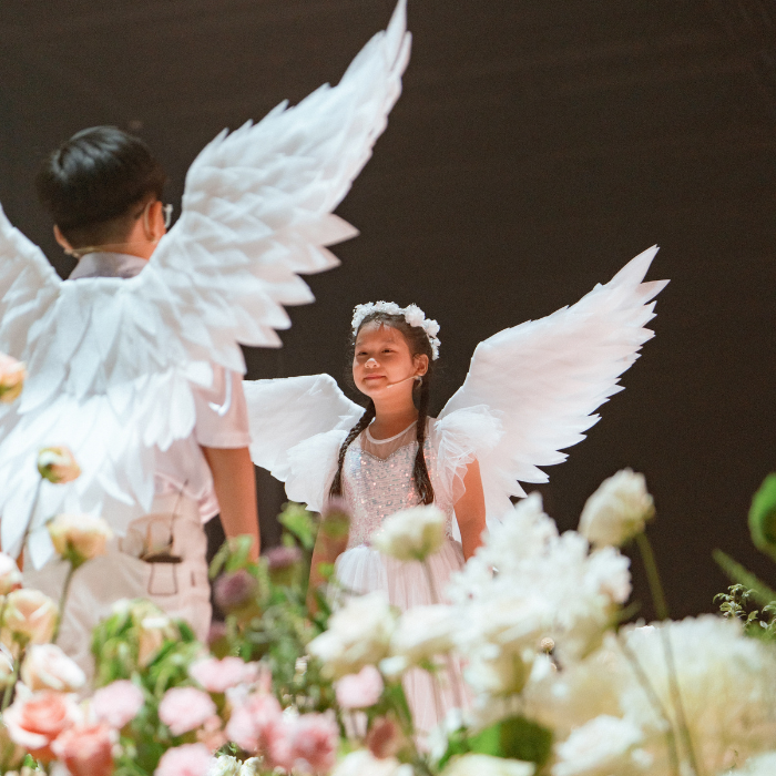 When Wedding Entertainment Becomes the Language of Love